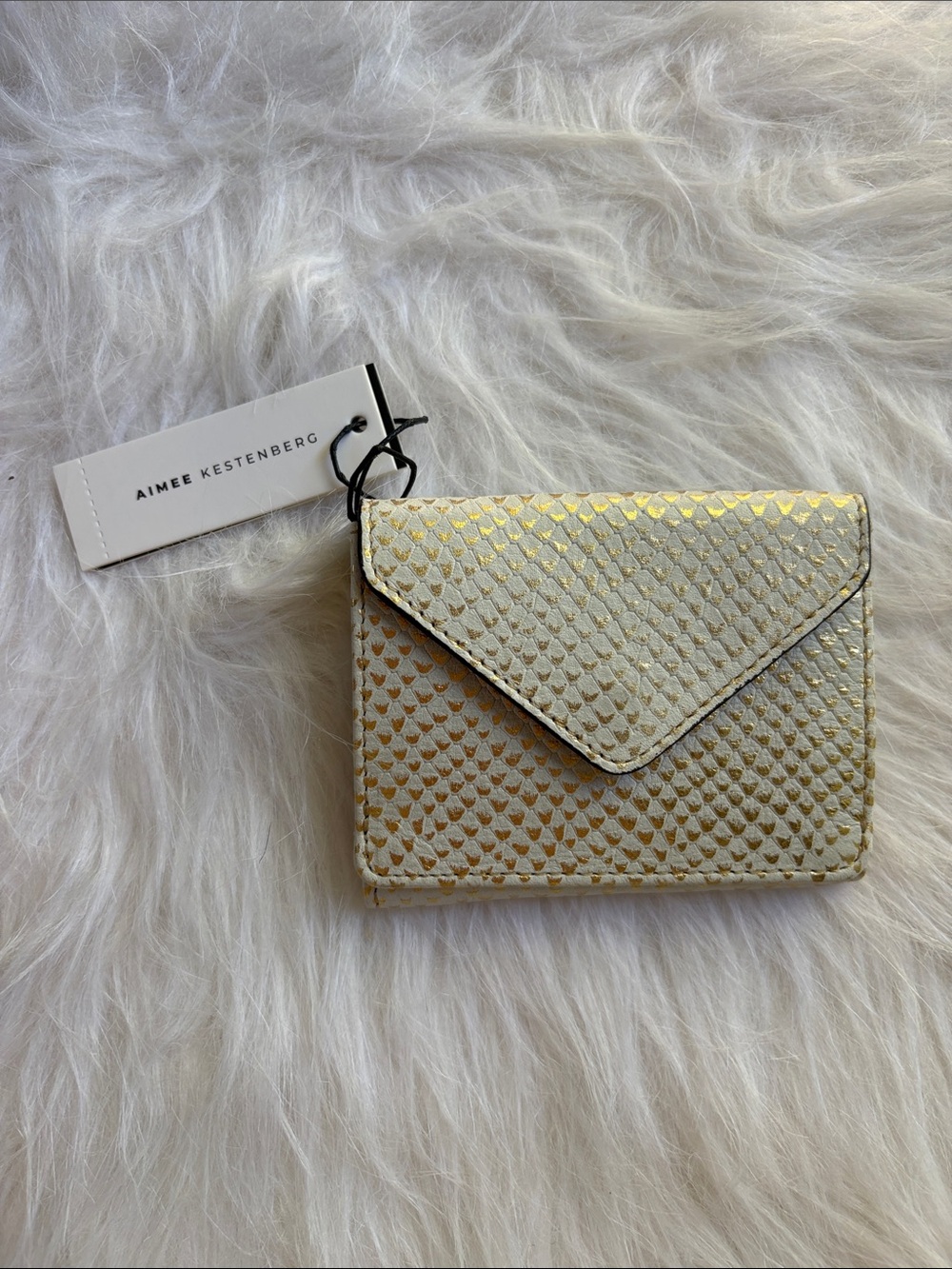 Aimee Kestenberg - Leather Gold Textured Tri-Fold Envelope Card Wallet